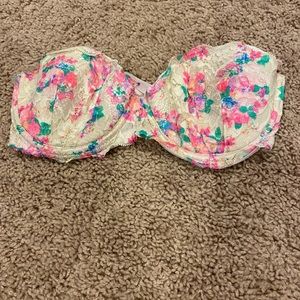vs pink bra
